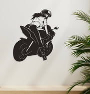 Fille à moto – 15 po